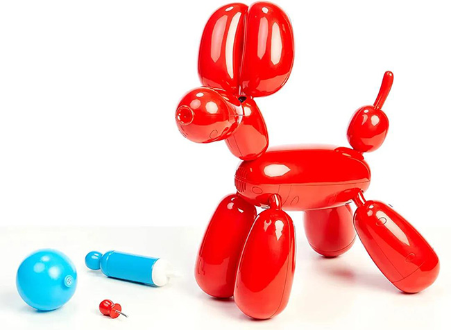 Squeakee The Balloon Dog.jpg